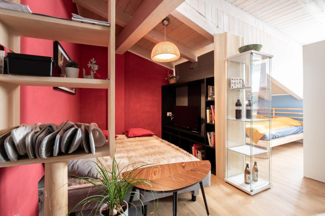 Apartment White Tower Of